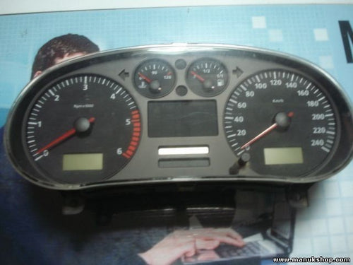 Cuadro de instrumentos Seat Leon Toledo 1M0920820E W01M0920820E 110080013004