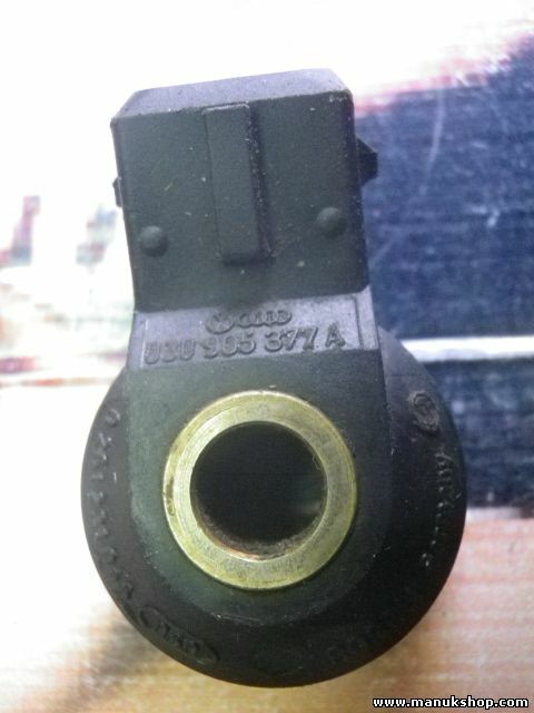 Sensore urti VW Audi A3 A4 Q7 TT VW Golf Maggiolino Jetta 030 905 377A 030905...