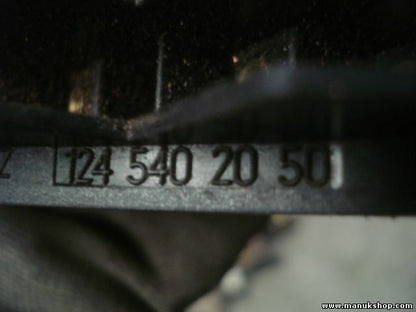 Caja de fusibles Mercedes-Benz W124 S124 1245402050 124 540 20 50