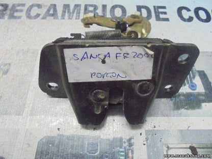 Cerradura del portón trasero Hyundai Santa FE 2.0 2002 812302B000 81230-2B000