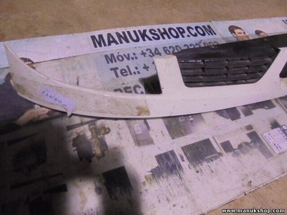 Parrilla rejilla frontal delantera Renault 8200150629C 8200 150 629 8200150629