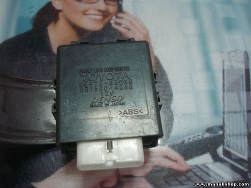 Receptor control de la puerta Lexus 220D IS 8597053030 0515004060