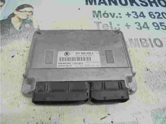 Centralita Skoda Fabia 3PA SJ4A Benzin Simos 047906033C SIEMENS 5WP4419907