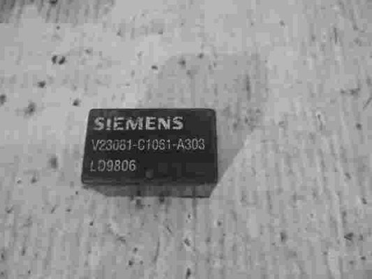 Relé V23081C1061A303 V23081-C1061-A303 SIEMENS L09806