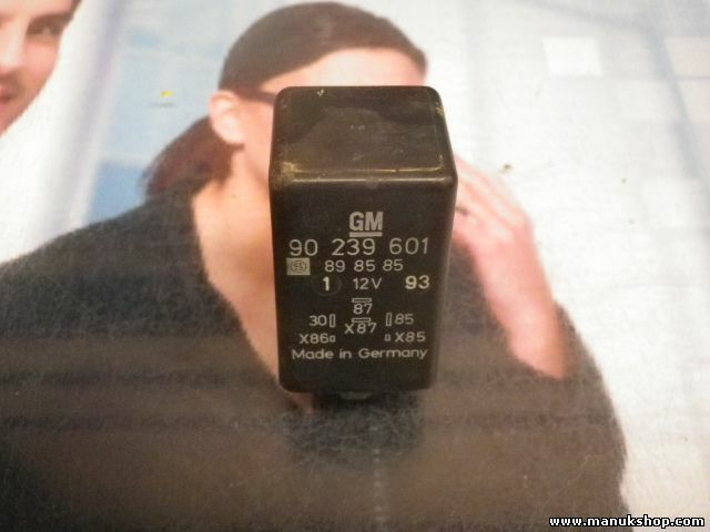 Relè ventola radiatore Opel Frontera A GM 90239601 90 239 601 898585