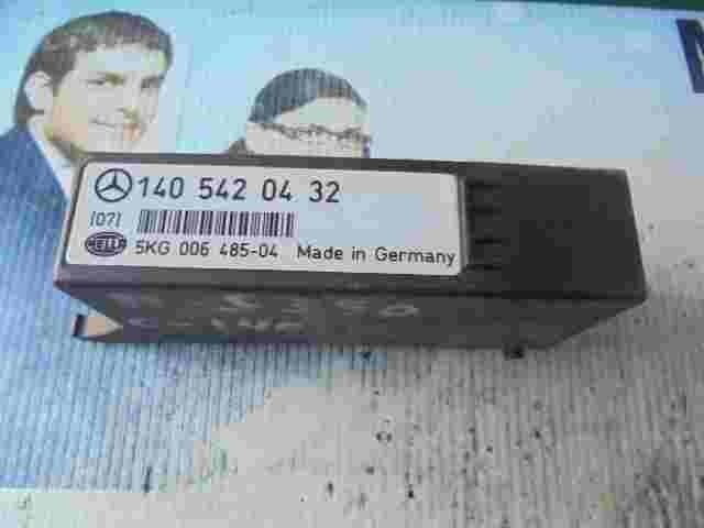 Relé de control de la lámpara Mercedes-Benz W140 1405420432 HELLA 5KG00648504