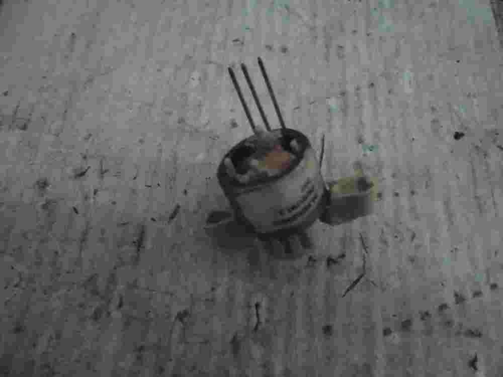 motor paso temperatura del agua combustible Peugeot 806 Citroen 04302029900