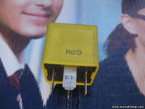 Relé BMW E36 V23136B4X7 V23136-B4-X7 SIEMENS AMR 2548 12V AMR2548