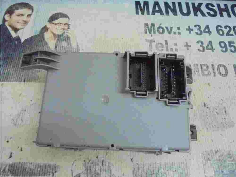 Caja de fusibles de relé  Fiat 00519345240 519345240 ind.01 28354343 FI-AM433RX