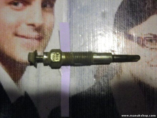 Bujía de precalentamiento Kia Esporta GP Y701J11V 013