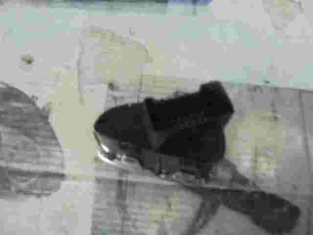 Interruptor del cierre centralizado Opel Corsa E 39031629  10142422 1629 A8318