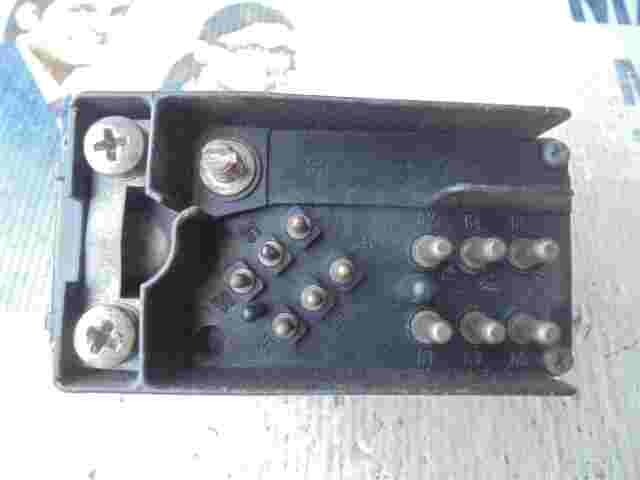 Recocido controlador Glow relé enchufe BMW 5 E34 E28 E30 1285085A 12211285085A