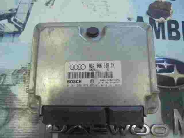 Centralita Audi A3 8L1 Golf 4 V02 06A906018CN  BOSCH 0261206078 26SA5337