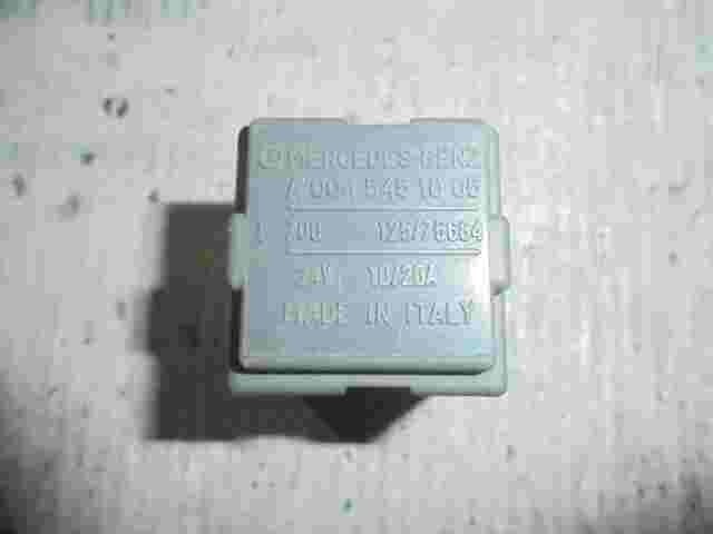 Relé Mercedes-Benz A0045451005 A 004 545 10 05 24V 10/20A