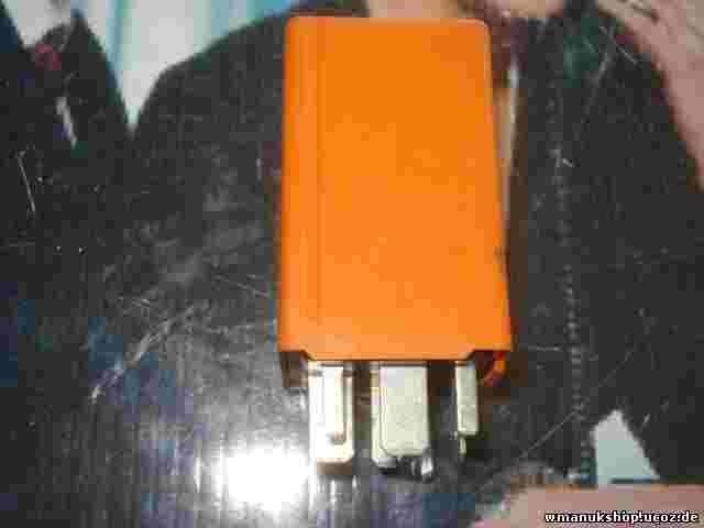 Relé de control de la lámpara Saab 9000 4109070 41 09 070 HELLA 5KG00567501