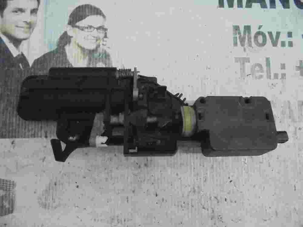 Cerradura del portón trasero Mercedes-Benz ML W163 1637400293 163 740 07 93