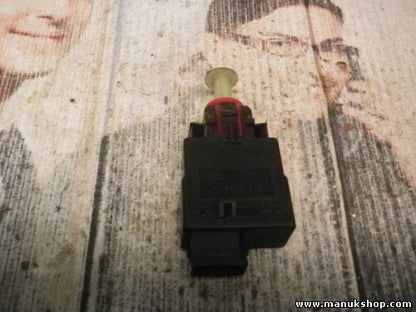 Interruptor de la luz de freno BMW E36 318 03611030 8360420 110187 226A