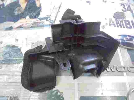 Guida aria radiatore Toyota Yaris 165950M010 16595-0M01