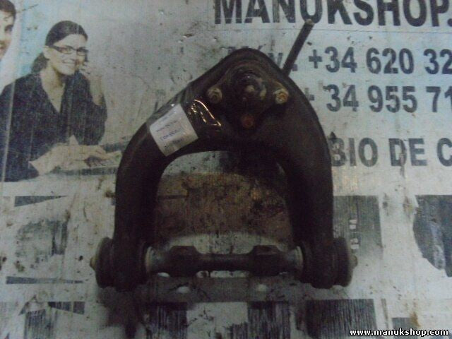 Brazo de suspensión trasero derecho Mitsubishi Pajero 81 KW, 110 PS MR296096
