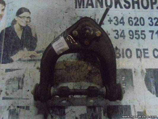 Brazo de suspensión trasero derecho Mitsubishi Pajero 81 KW, 110 PS MR296096