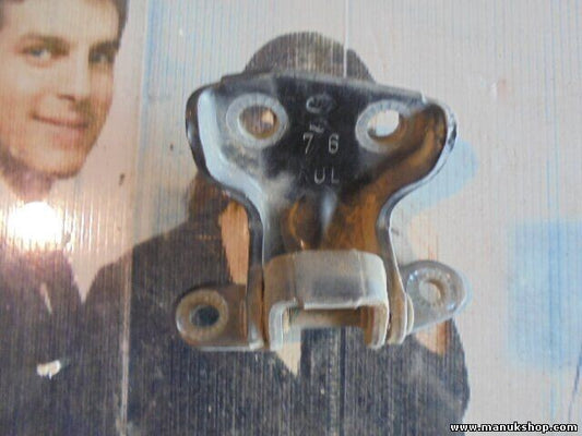 Bisagra de la puerta trasera derecha arriba Nissan Pick-up D22 88 KW, 120 PS