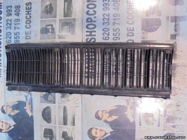 Parrilla rejilla frontal delantera Jeep Cherokee XJ 1984–1996 55034043 5BD11TRM
