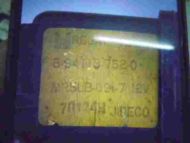 Elevalunas relé  Isuzu 8941187520 8-94118-752-0