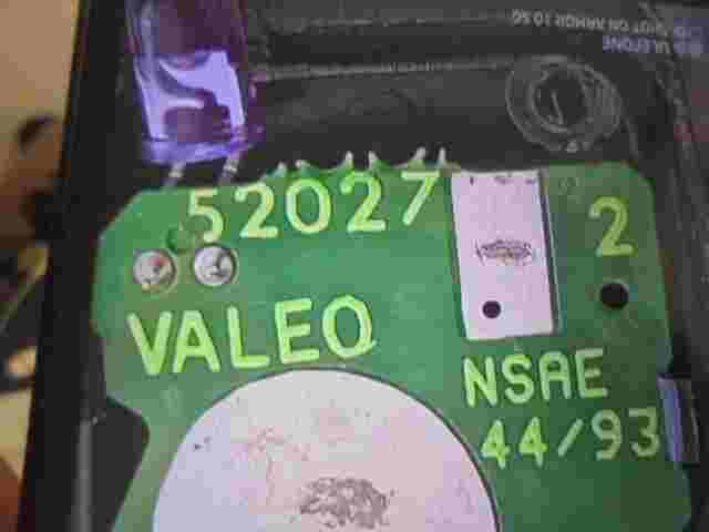 mando control remoto  Renault 52027 VALEO NSAE 44/93
