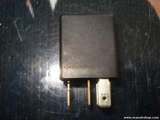 Relé de la bomba de combustible Chrysler Jeep 4608650 95425C 3457