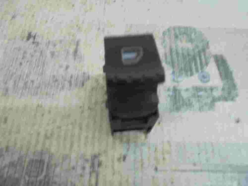 mando botonera elevalunas Seat Toledo Leon 1M0959855 1MO959855 PA6-GF30