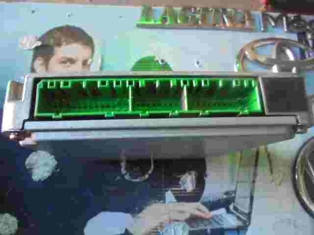 Centralita Mazda Demio 1.3 B33LA B33L18881A B33L 18 881A DENSO 2797000431