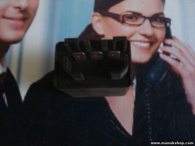 Relé MAN 24V 898128 81259020376 81.25 902.0376