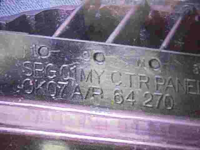 Rejilla Aireadora Kia Sportage Fe Dohc OK07AP64270  0K07AP64270 SPG01MY CT.R