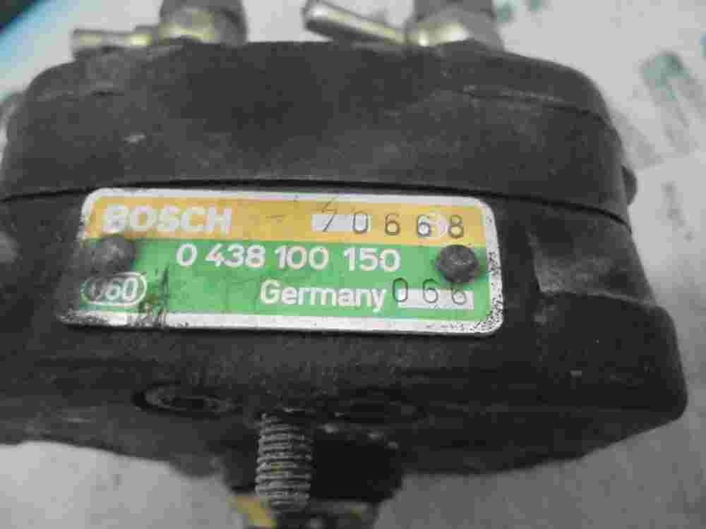Distribuidor de combustible VW Volkswagen Audi 0438100150 BOSCH 0 438 100 150