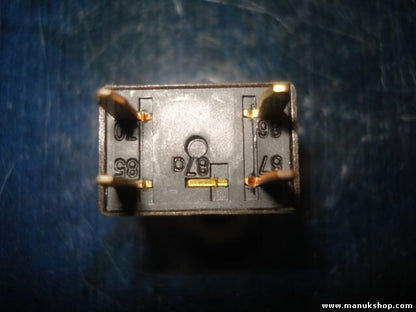 Relé Ssangyong Rexton DC12V DECO 8441006020 84410-06020