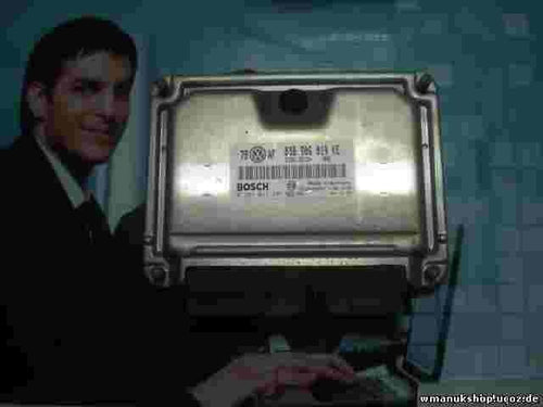 Centralita VW Passat (3B) Skoda Superb 1.9 AWX 038906019KE BOSCH 0281011201