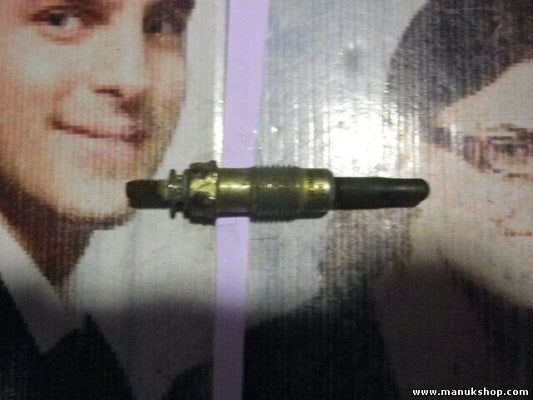 Bujía de precalentamiento Mercedes-Benz SsangYong Daewoo 0100226234 0 100 226 23