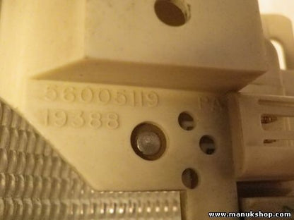 Luz Lectura Interior Jeep Grand Cherokee I ZJ 5.2 156 KW 212 PS 56005119 19388