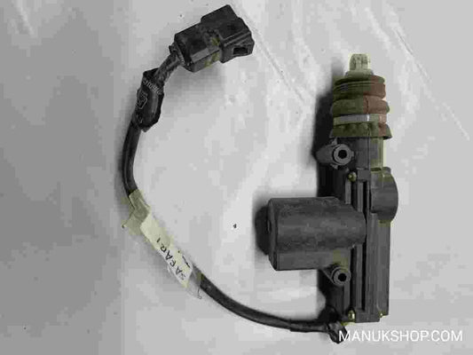 Cerradura actuador cierre centralizado de portón trasero Tata Padmini 5-20