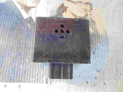 Mitsubishi Montero MB627899 G8D143MA 2881D3 unità di controllo porta