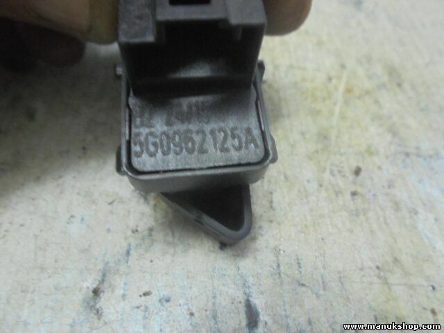 Interruptor del cierre centralizado VW Golf 7 VII GTi GTD 5G0962125A 5G0962125