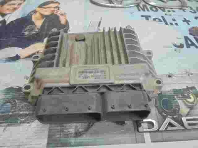 Centralita Kia Carnival 391044X930 39104-4X930 DDCR R0412C050A