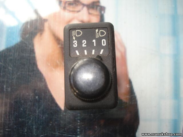 Interruptor de nivelación de faros Nissan Micra K11 7321W