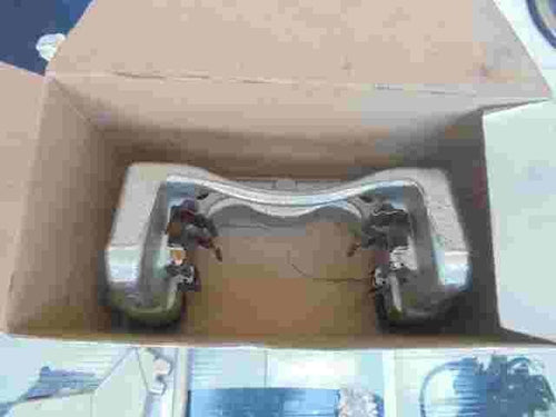 Pinza posteriore sinistra Toyota Auris E15 Corolla E180 4782209020 02041061928T0