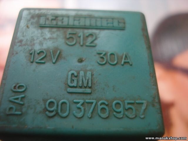 Relé Opel Corsa Astra Omega 90376957 12V 30A 512 GM