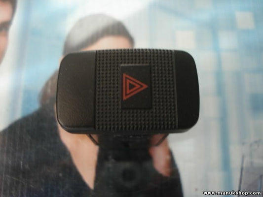 Interruptor de emergencia Kia Carens 0E23