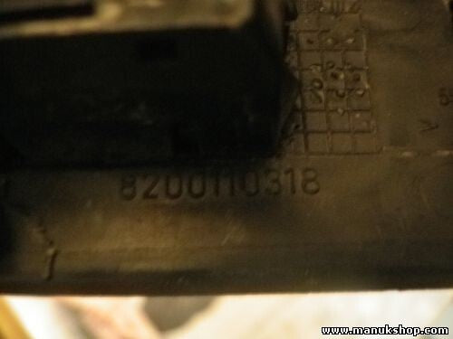 mando botonera elevalunas Renault Master 8200110318