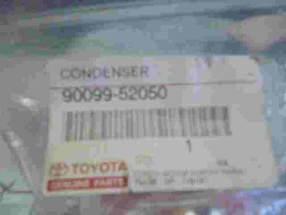 Condensador Toyota Corona 9009952050 90099-52050