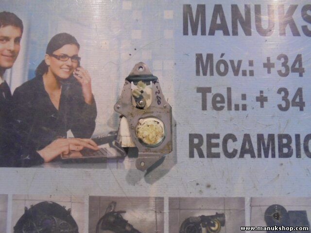 Serratura porta posteriore destra Mitsubishi L-200 1996 MR432147 MR 432147