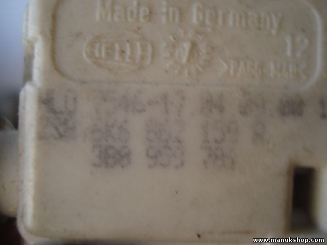 Cerradura actuador cierre centralizado de portón trasero VW Volkswagen 3B0959781